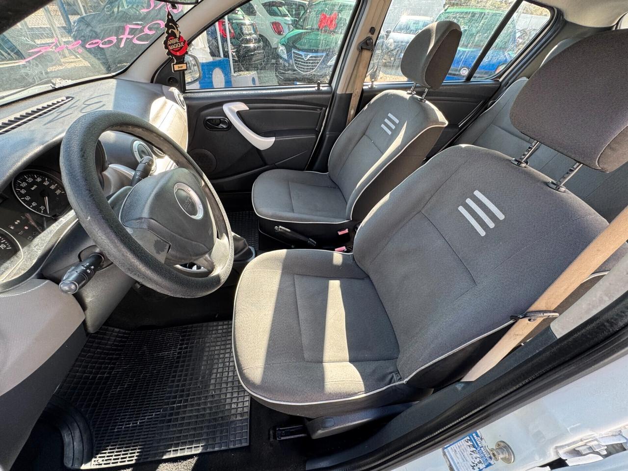 Dacia Sandero 1.2 16V GPL di serie 1 prop. nord italia 2012