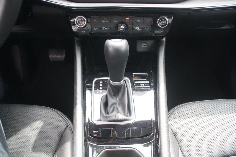 Jeep Compass e-Hybrid 1.5 Turbo MHEV T4 96kW Summit DDCT