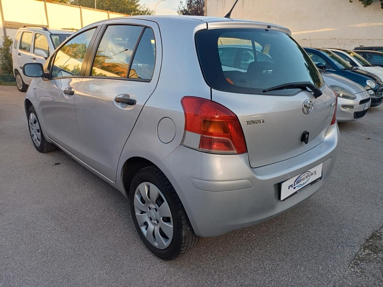 Toyota Yaris 1.0 5 porte PERFETTA - 2010