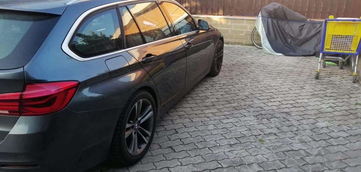 Bmw 320 320d Touring Sport