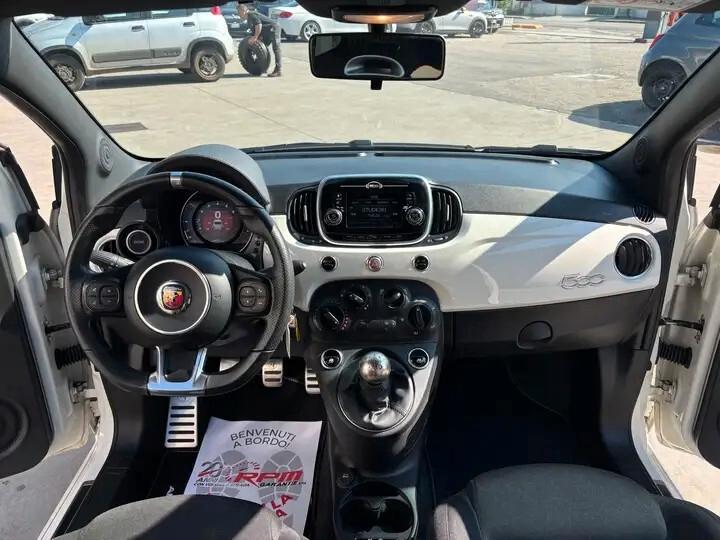 Abarth 595 1.4 Turbo T-Jet 145 CV
