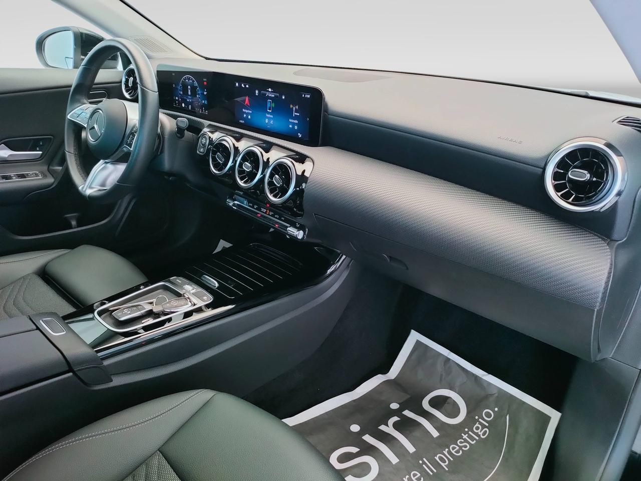 Mercedes-Benz CLA Sh.Brake - X118 2023 - CLA Shooting Brake 180 d Advanced auto