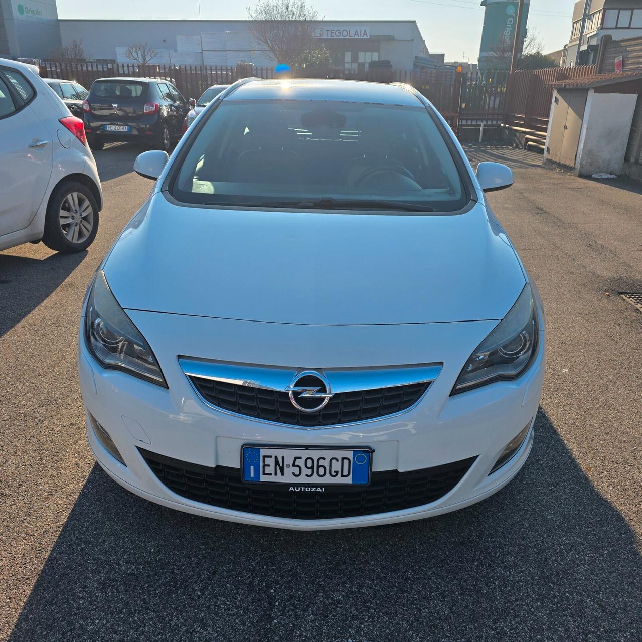 Opel Astra 1.7 CDTI 110CV Sports Tourer Cosmo