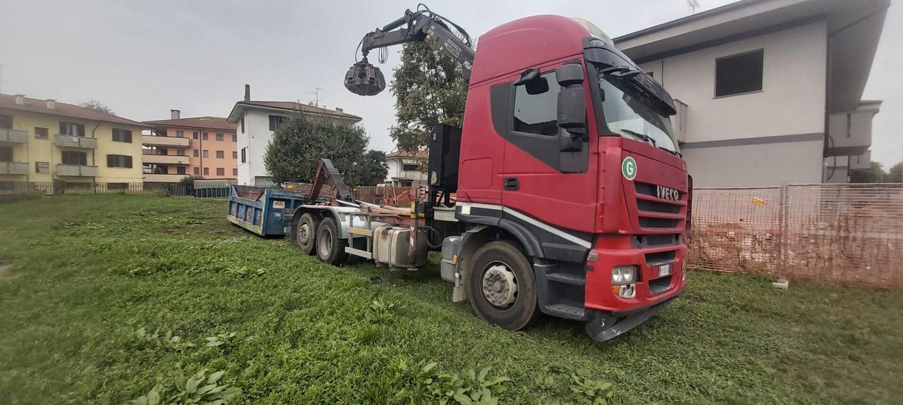 IVECO STRALIS 260 E42 CARICATORE E SCARRABILE