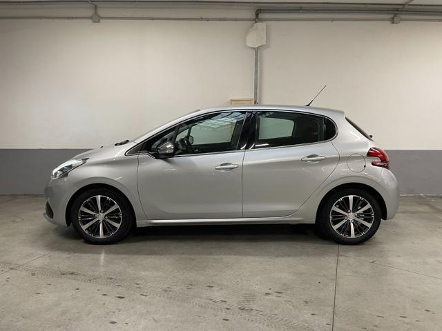 PEUGEOT 208 PureTech 82 5 porte Allure