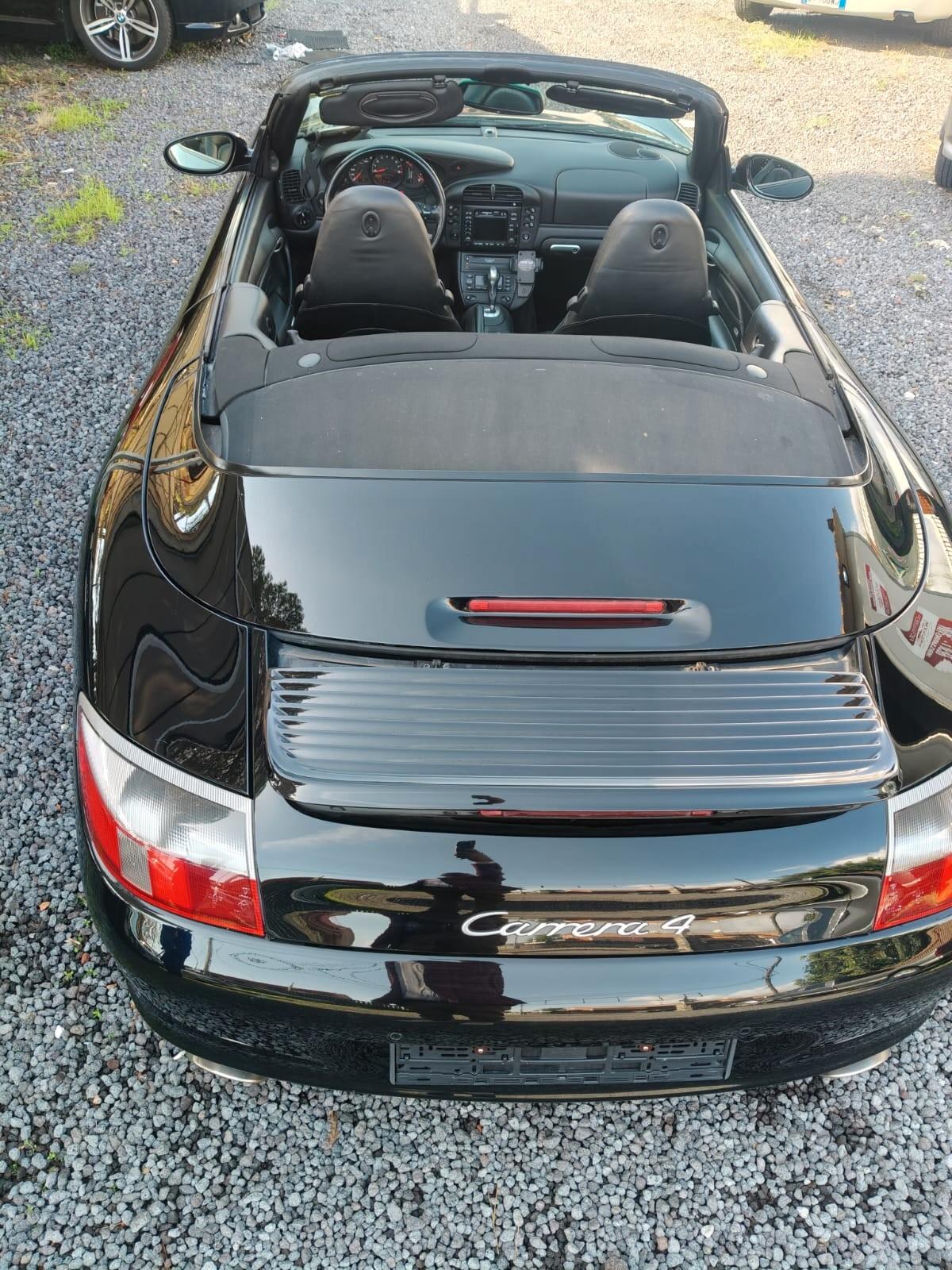 Porsche 911 Carrera 4 cat Cabriolet