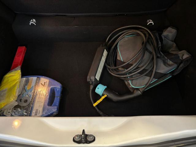 RENAULT ZOE Life R110