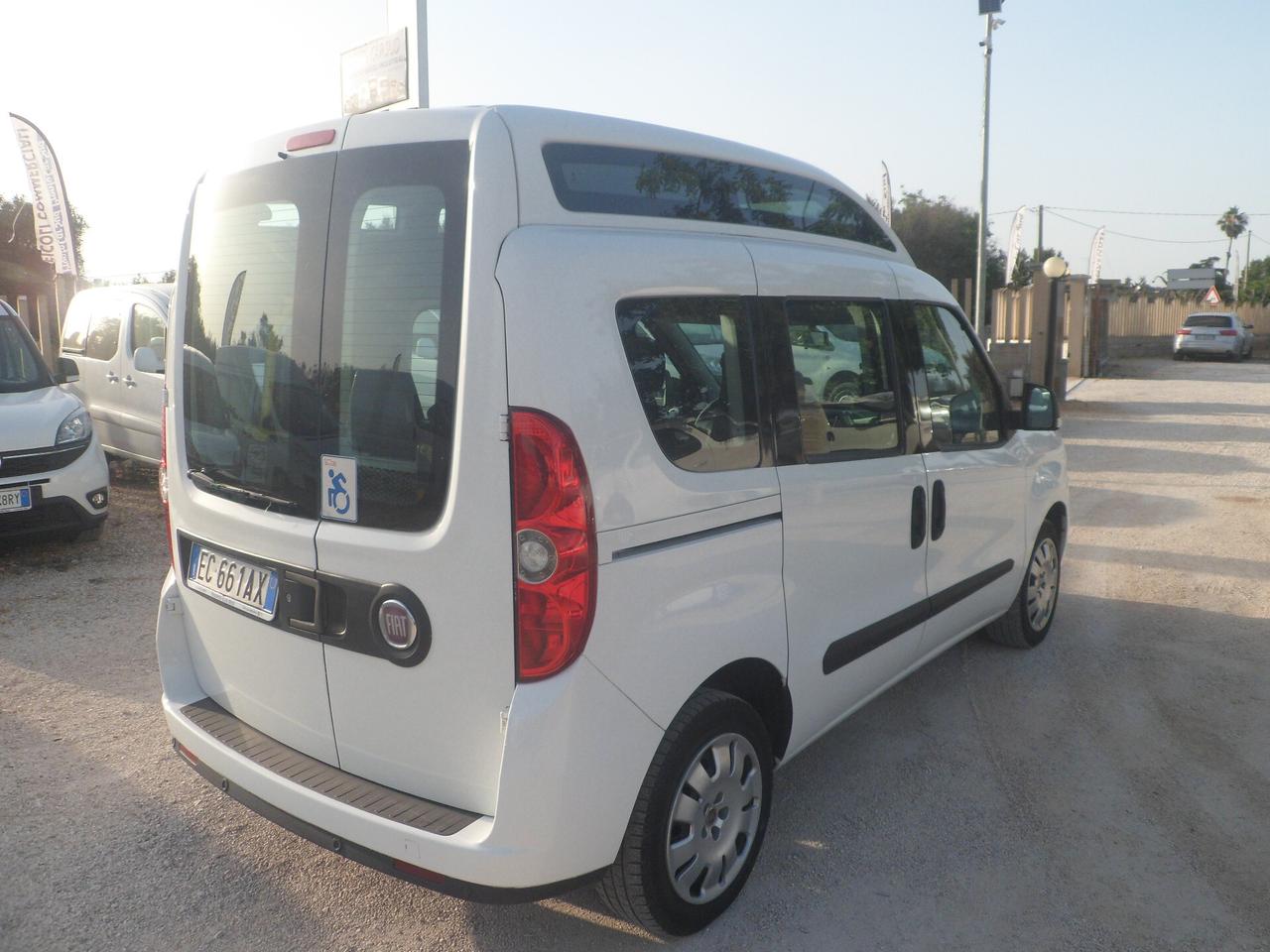 Fiat Doblo 5 posti trasporto disabili