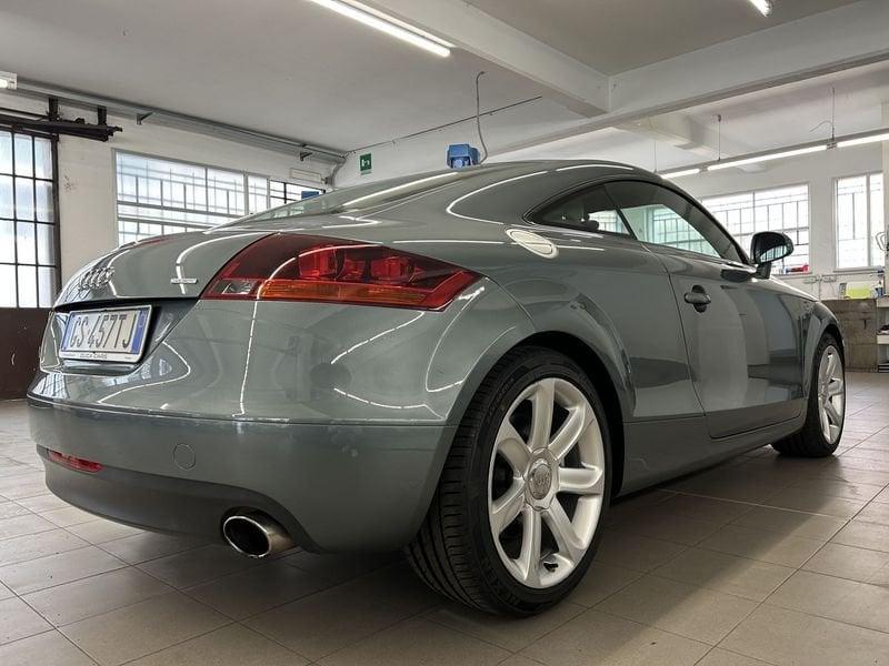 Audi TT TT Coupé 3.2 V6 quattro S tronic