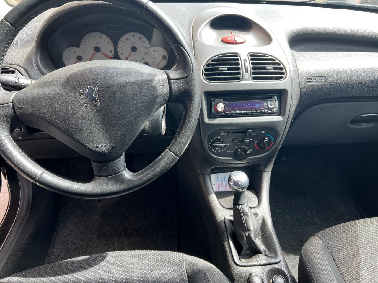 Peugeot 206 1.4 5p. Enfant Terrible
