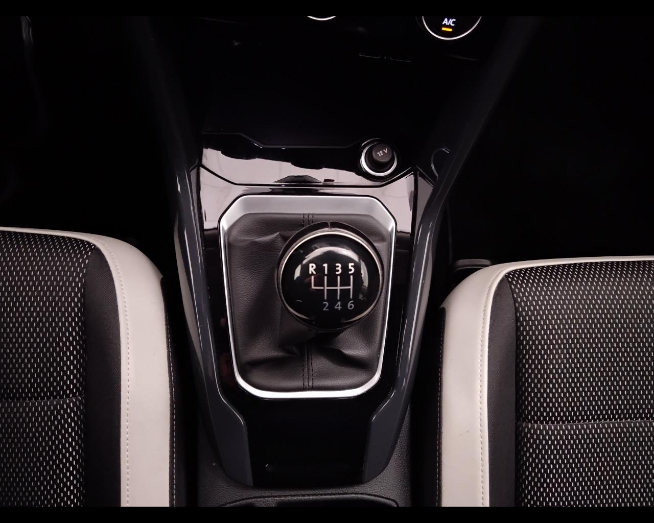 VOLKSWAGEN T-Roc I 2017 - T-Roc 1.0 tsi Advanced