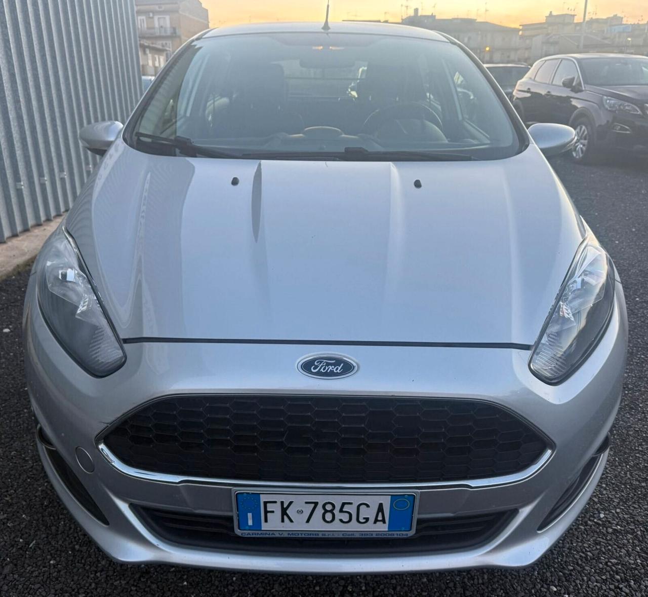 Ford Fiesta AUTOCARRO 4 posti