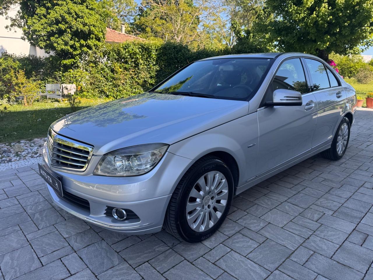 Mercedes-benz C 220 CDI BlueEFFICIENCY Elegance