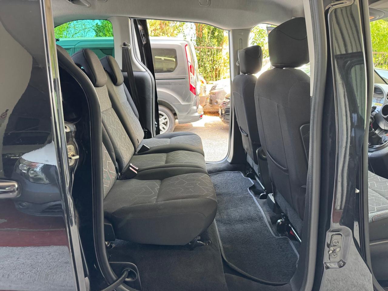 Peugeot Partner Tepee bluehdi 5P. GARANZIA 24 MESI