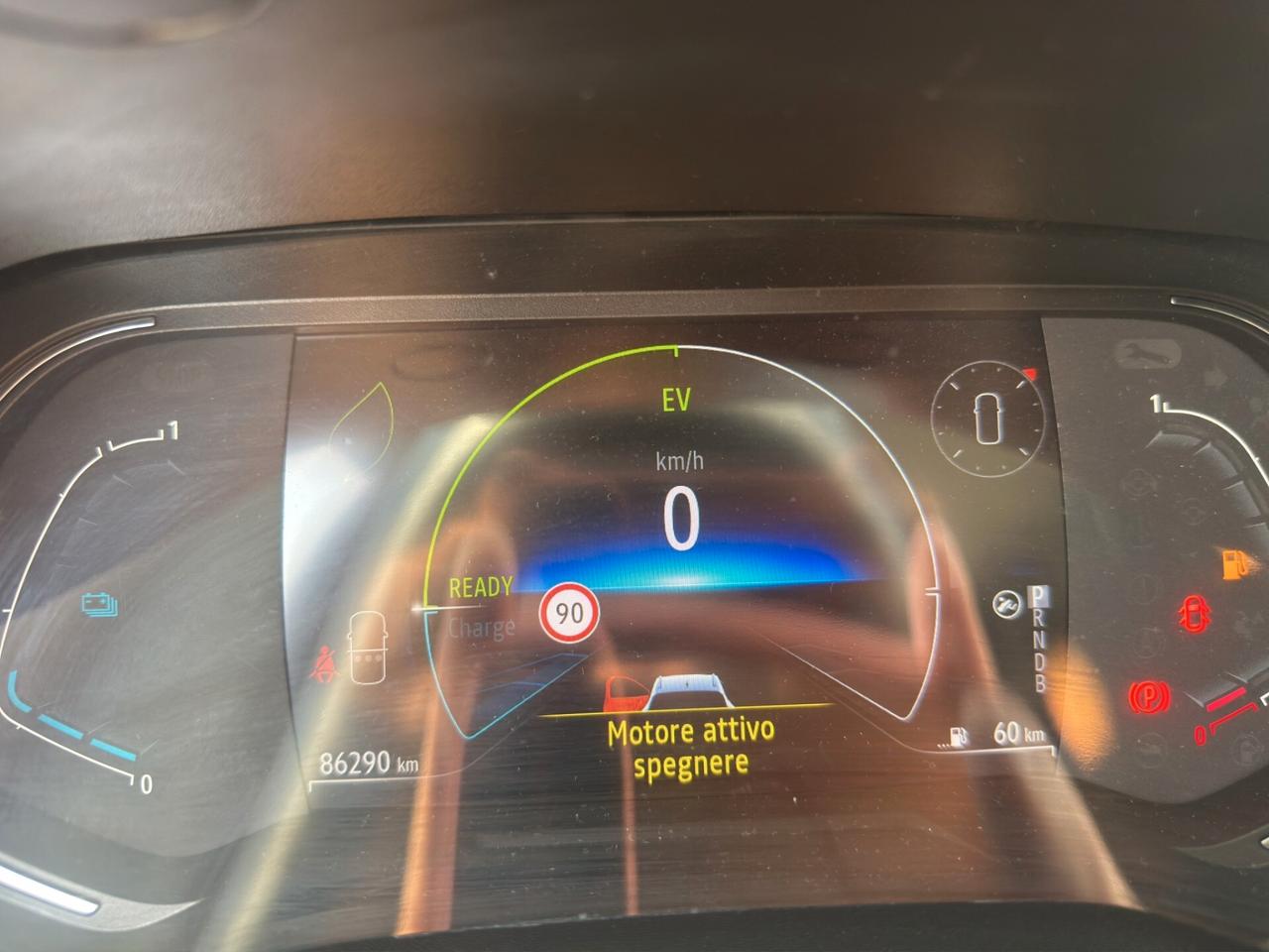 Renault Captur Full Hybrid E-Tech 145 CV Business
