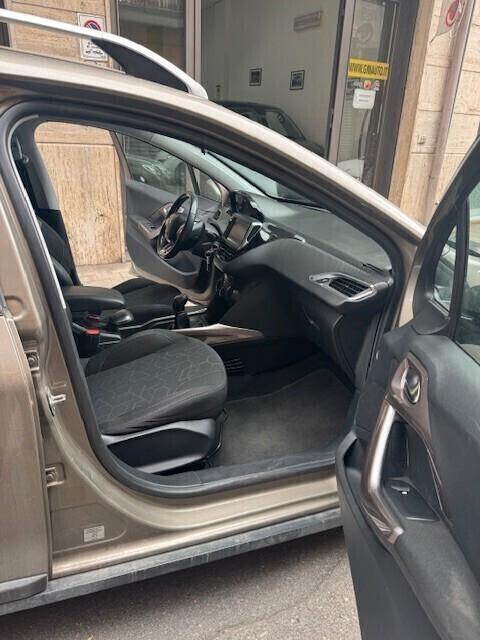 Peugeot 2008 1.6 HDi -Turbo Diesel - 2015