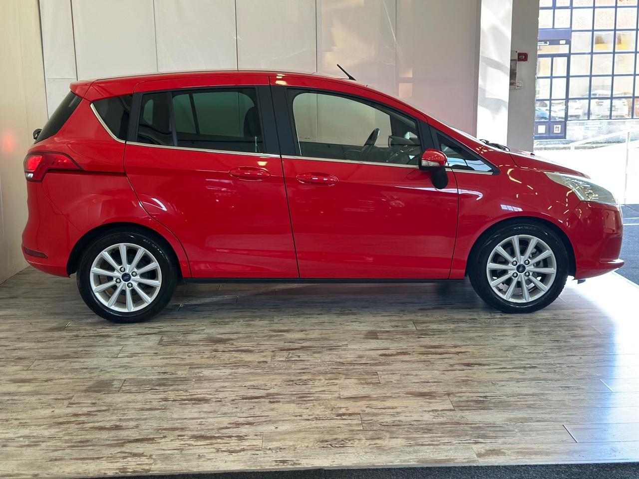Ford B-Max 1.5 TDCi Business Titanium Ok Neopatentati
