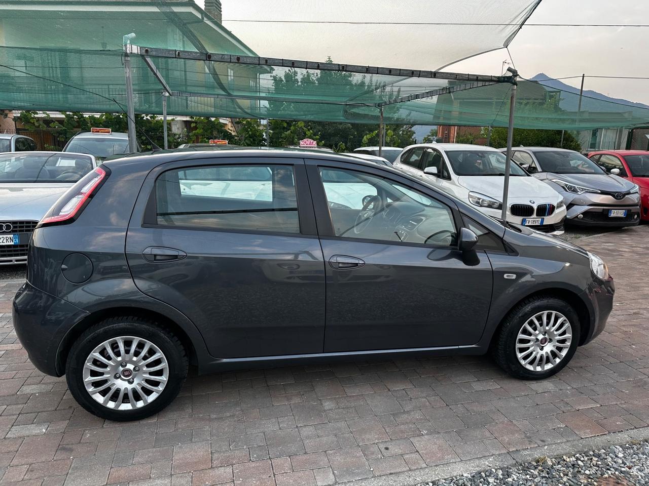 Fiat Punto 1.3 MJT II 75 CV 5 porte
