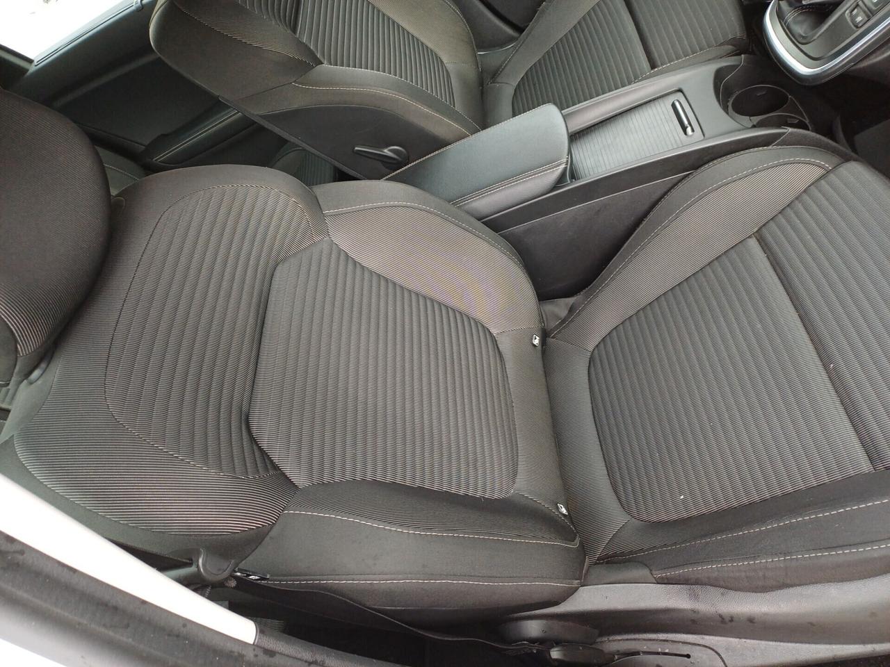 Renault Scenic Scénic dCi 8V 110 CV EDC Energy Intens