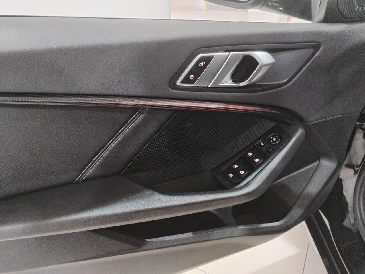Bmw 116 116d 5p. Sport