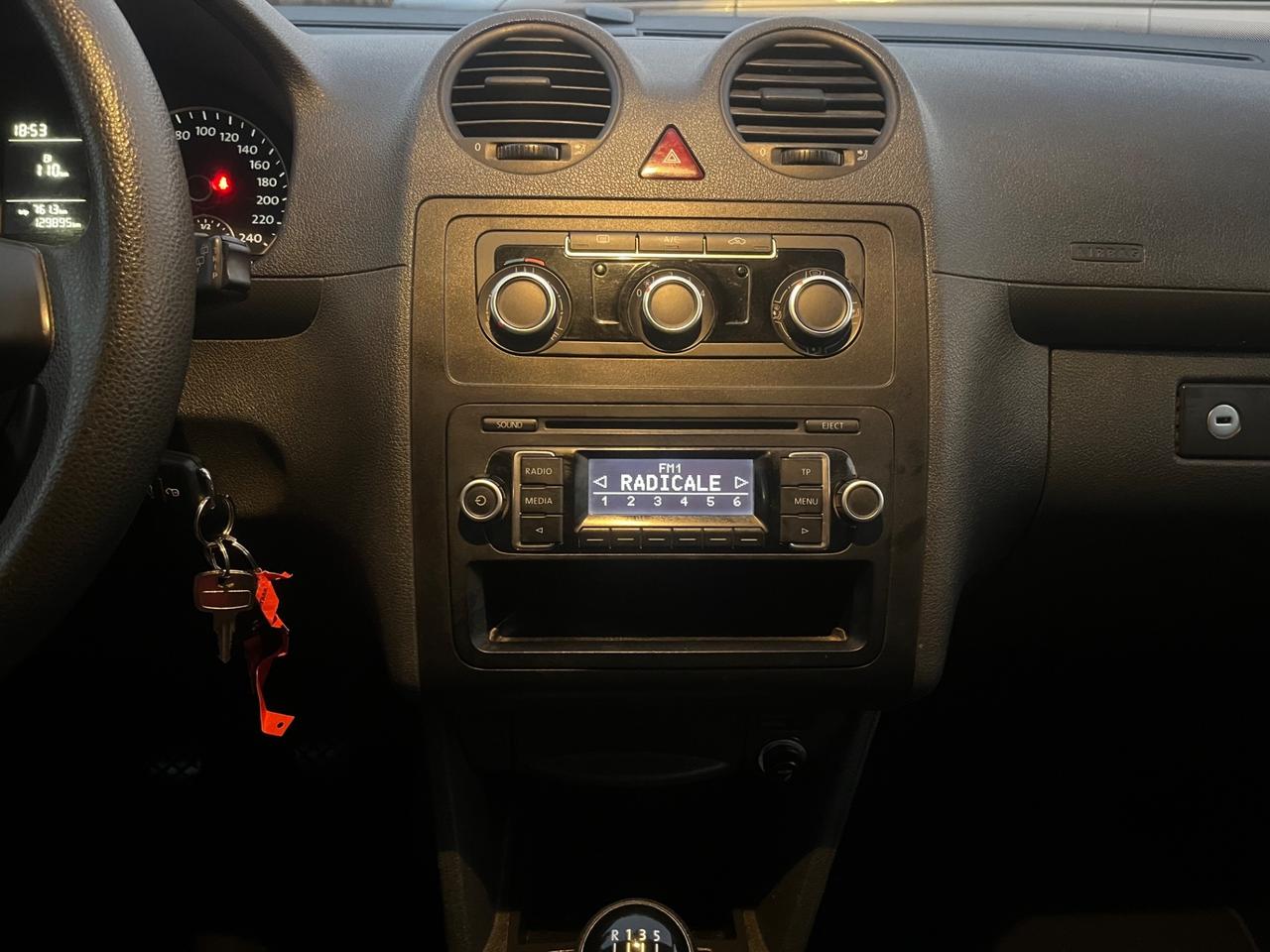 Volkswagen Caddy Maxi 1.6 TDI 7 POSTI