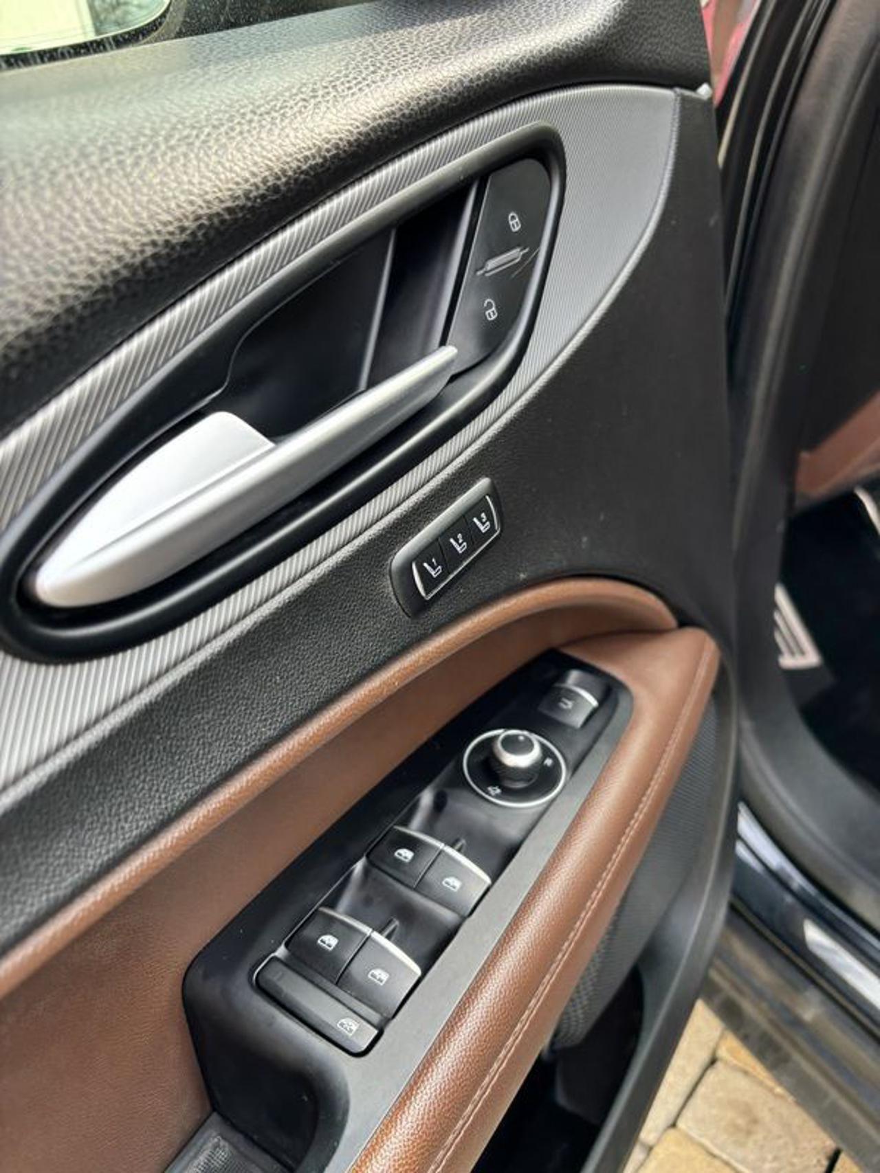 Alfa Romeo Stelvio 2.2 Turbodiesel 210 CV AT8 Q4 Executive