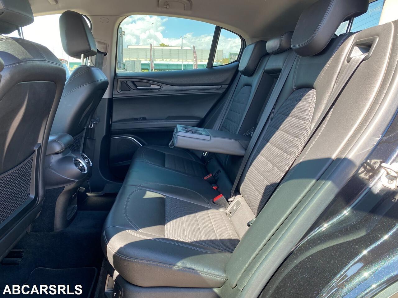 ALFA ROMEO - Stelvio - 2.2 T.diesel 180CV AT8 RWD