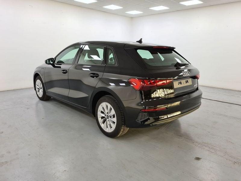 Audi A3 Sportback 40 1.4 tfsi e Business s-tronic