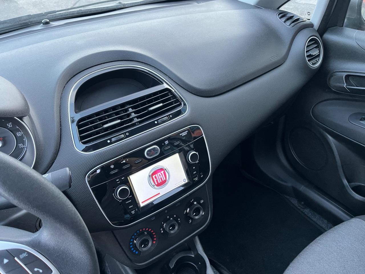 Fiat Punto 1.2 8V 5 porte Young-solo km 55900-