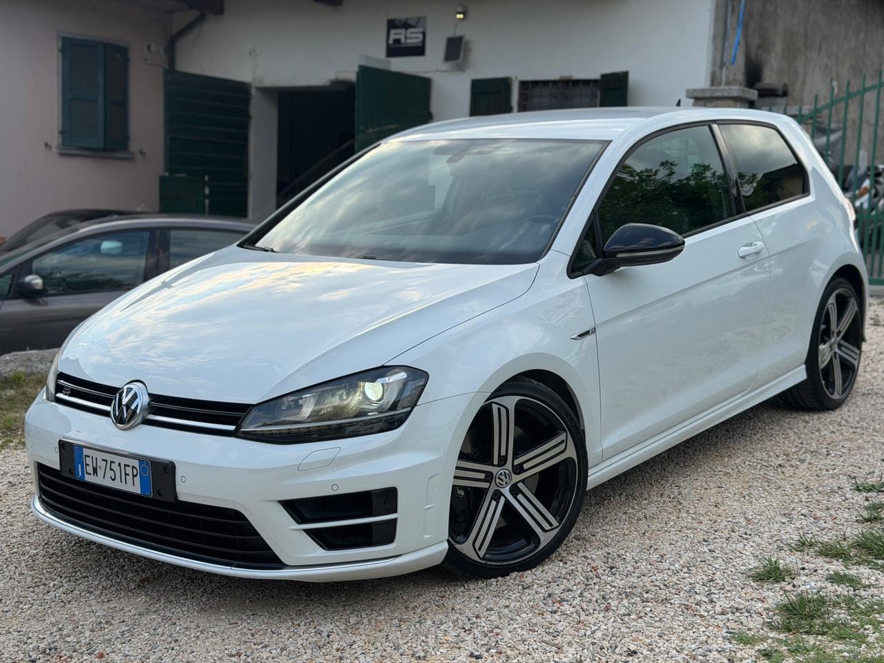 Volkswagen Golf R 2.0 TSI DSG 4MOTION 5p. BMT