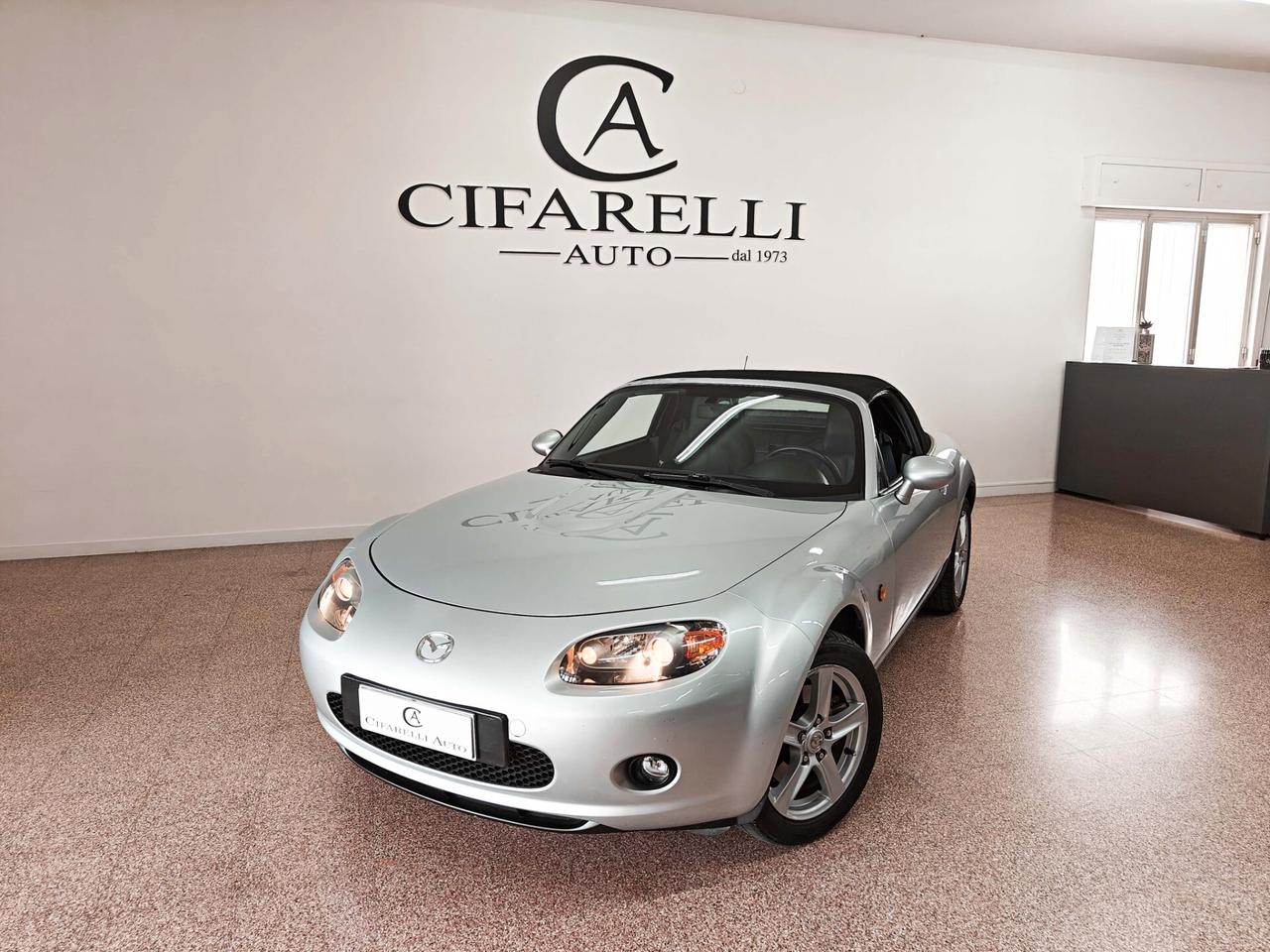 Mazda MX-5 Roadster 1.8L Wind