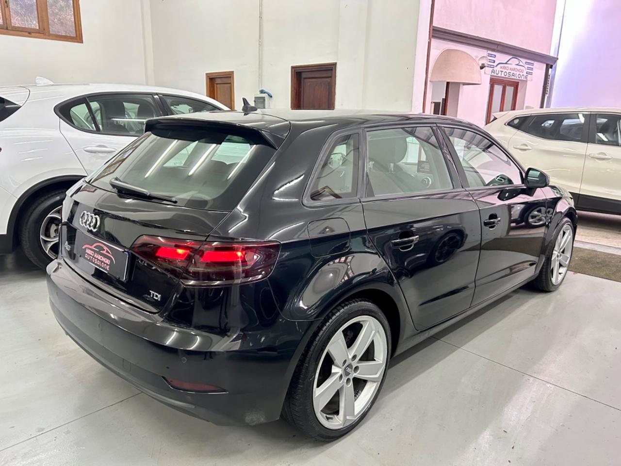 Audi A3 1.6 TDI 116 CV S tronic Sport FINANZIABILE