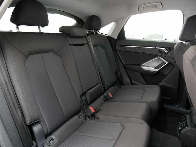 Audi Q3 35 TDI 150cv Stronic Business Plus