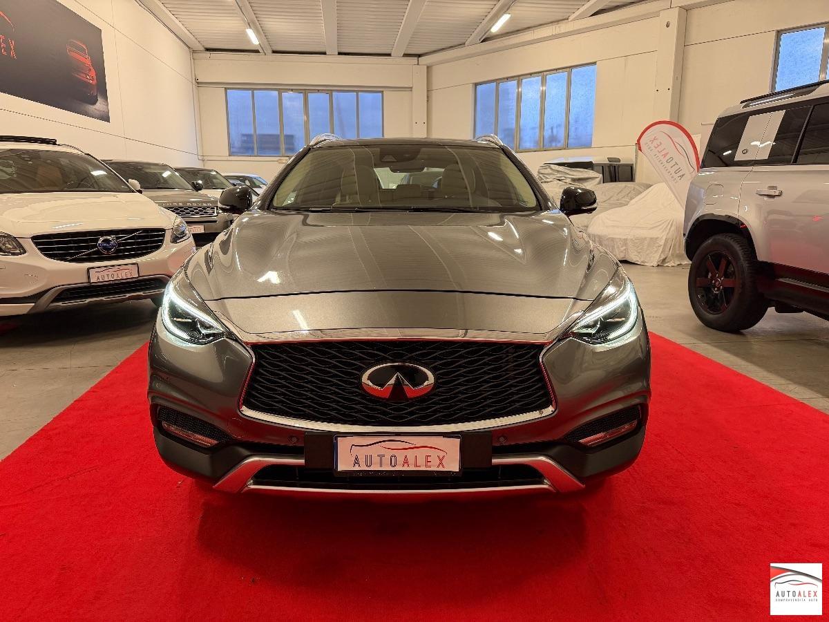 INFINITI - QX30 2.2d Premium Tech awd dct