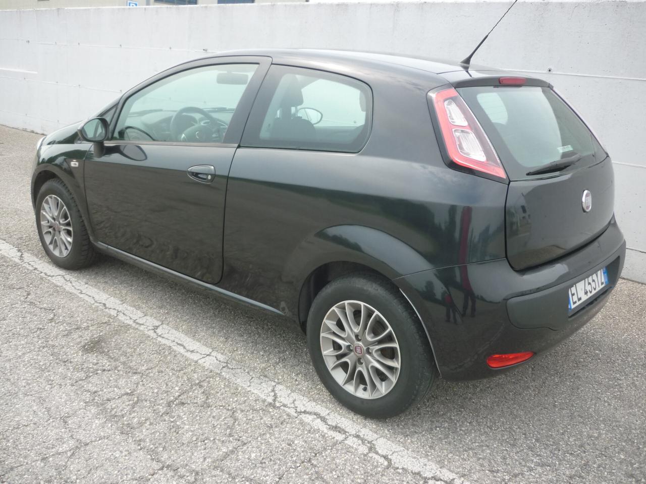 Fiat Punto 1.3 MJT II 75 CV 3 porte DYNAMIC