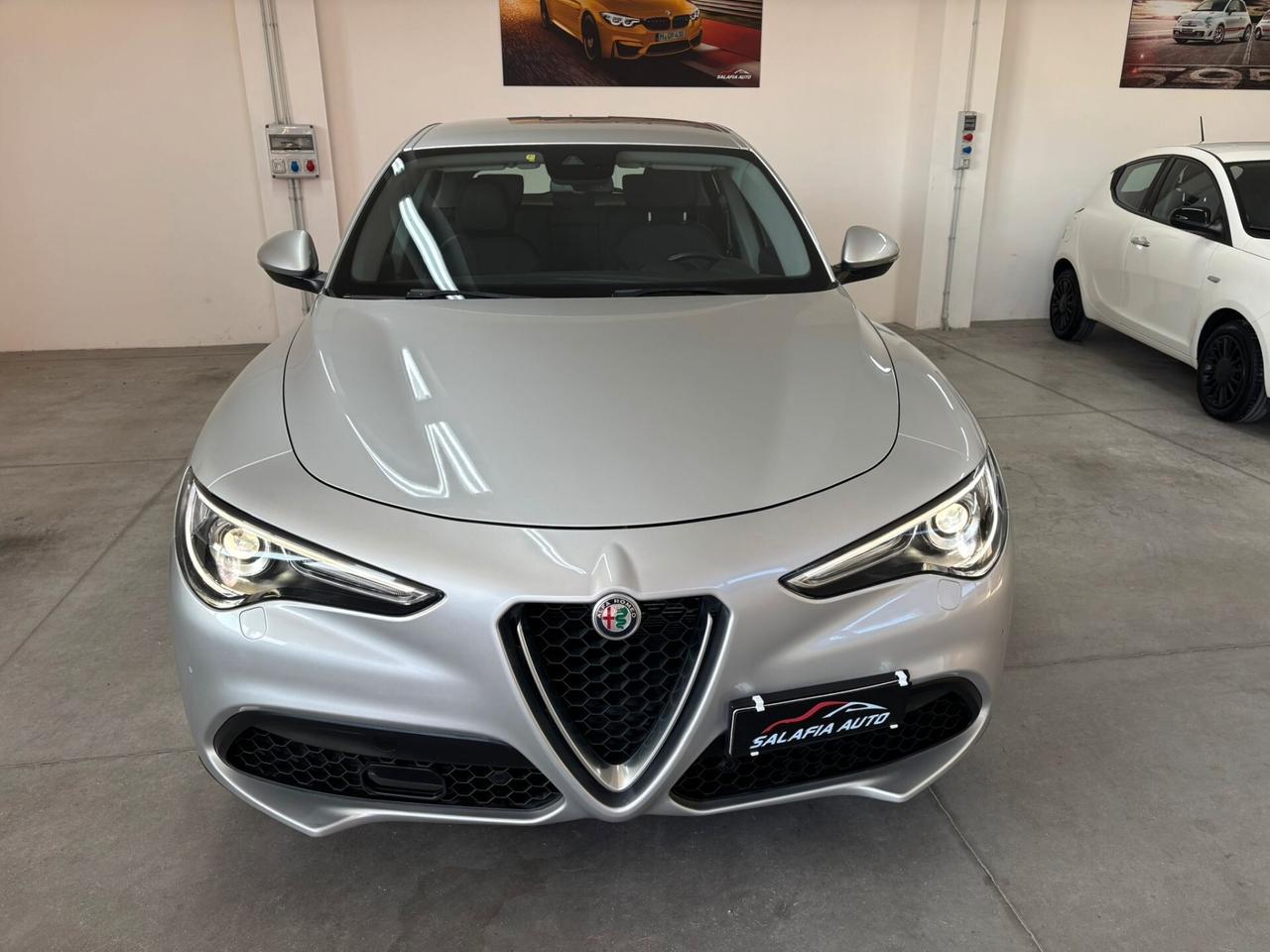 Alfa Romeo Stelvio 2.2 Turbodiesel 190 CV AT8 RWD Executive