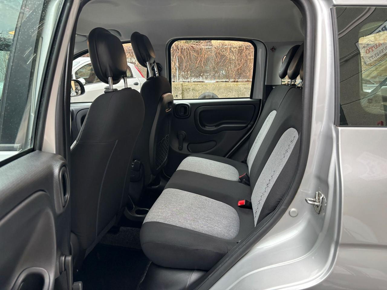 Fiat Panda 1.2 Lounge 5 POSTI PREZZO REALE