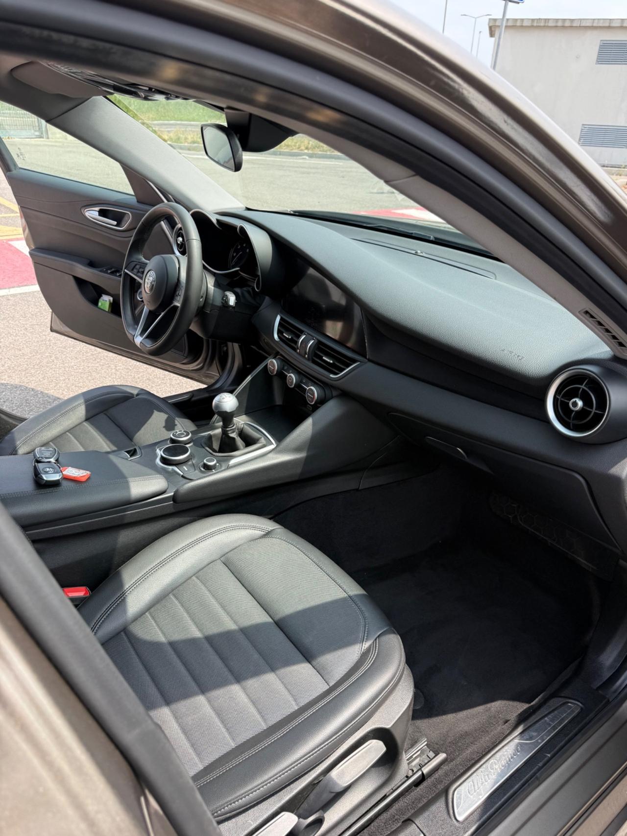 Alfa Romeo Giulia 2.2 Turbodiesel 180 CV Super