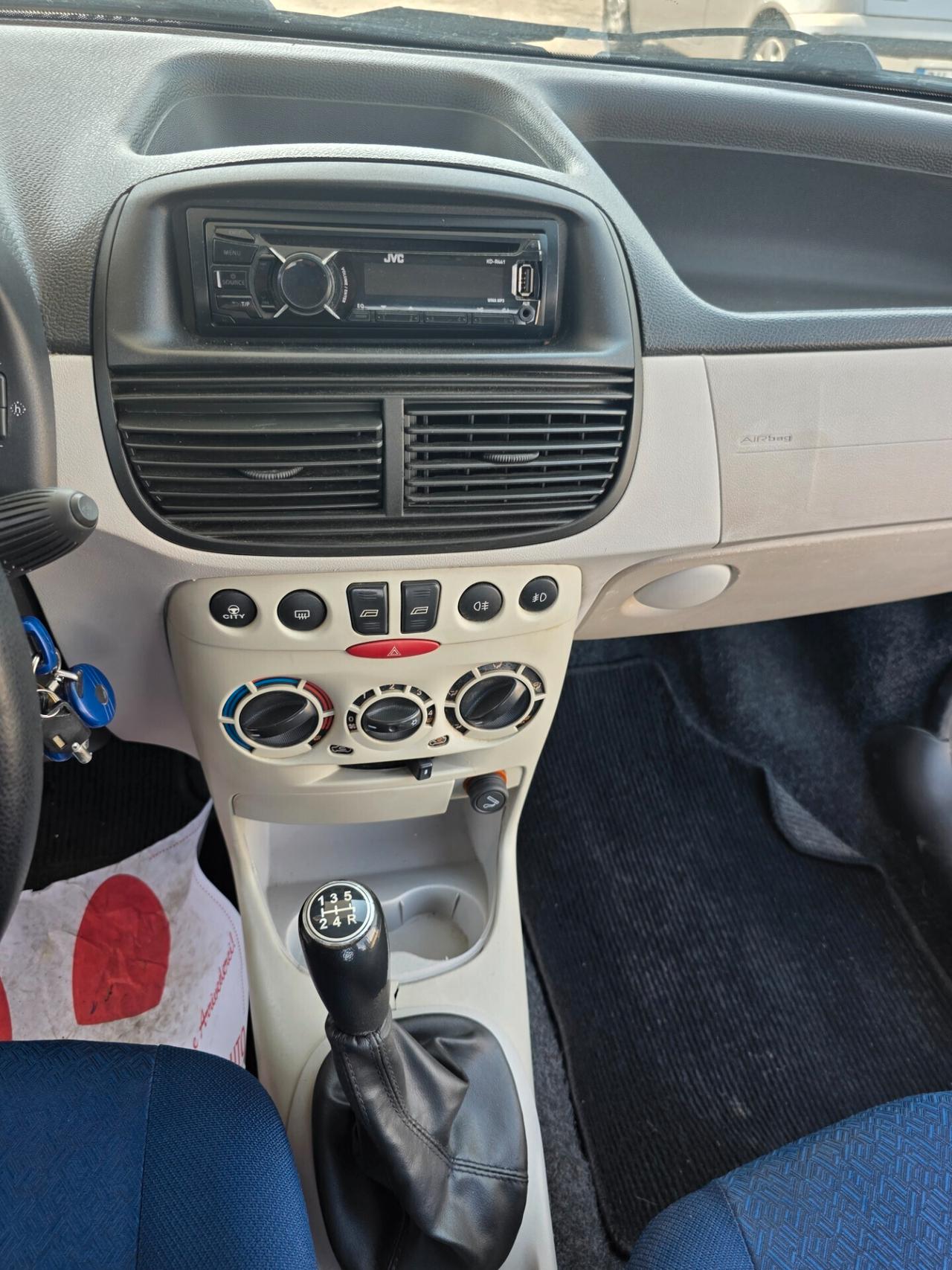 Fiat Punto 1.3 Multijet 16V 5 porte con. 298.000km