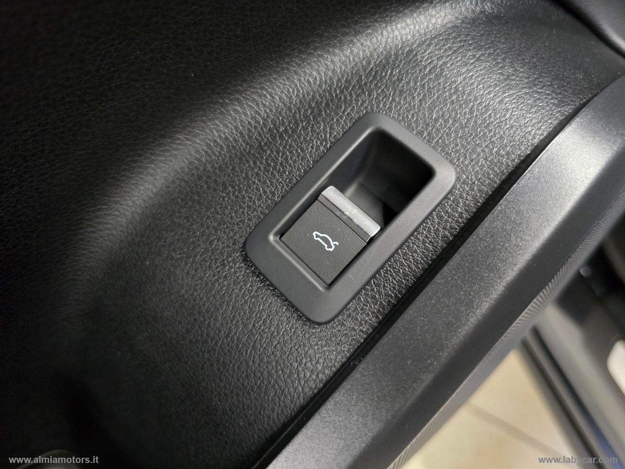 AUDI Q5 40 TFSI quattro S tronic Business Adv