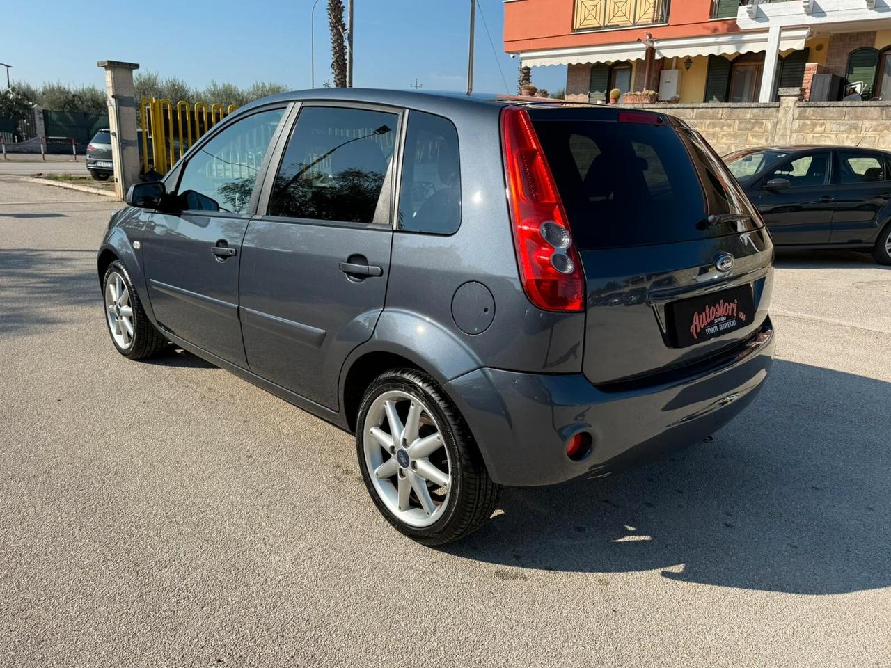Ford Fiesta 1.4 TDCi 5p. Titanium