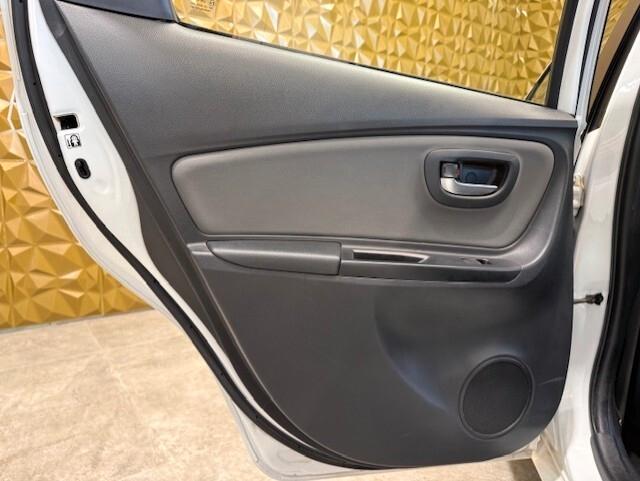 Toyota Yaris 1.5 Hybrid 5 porte Cool