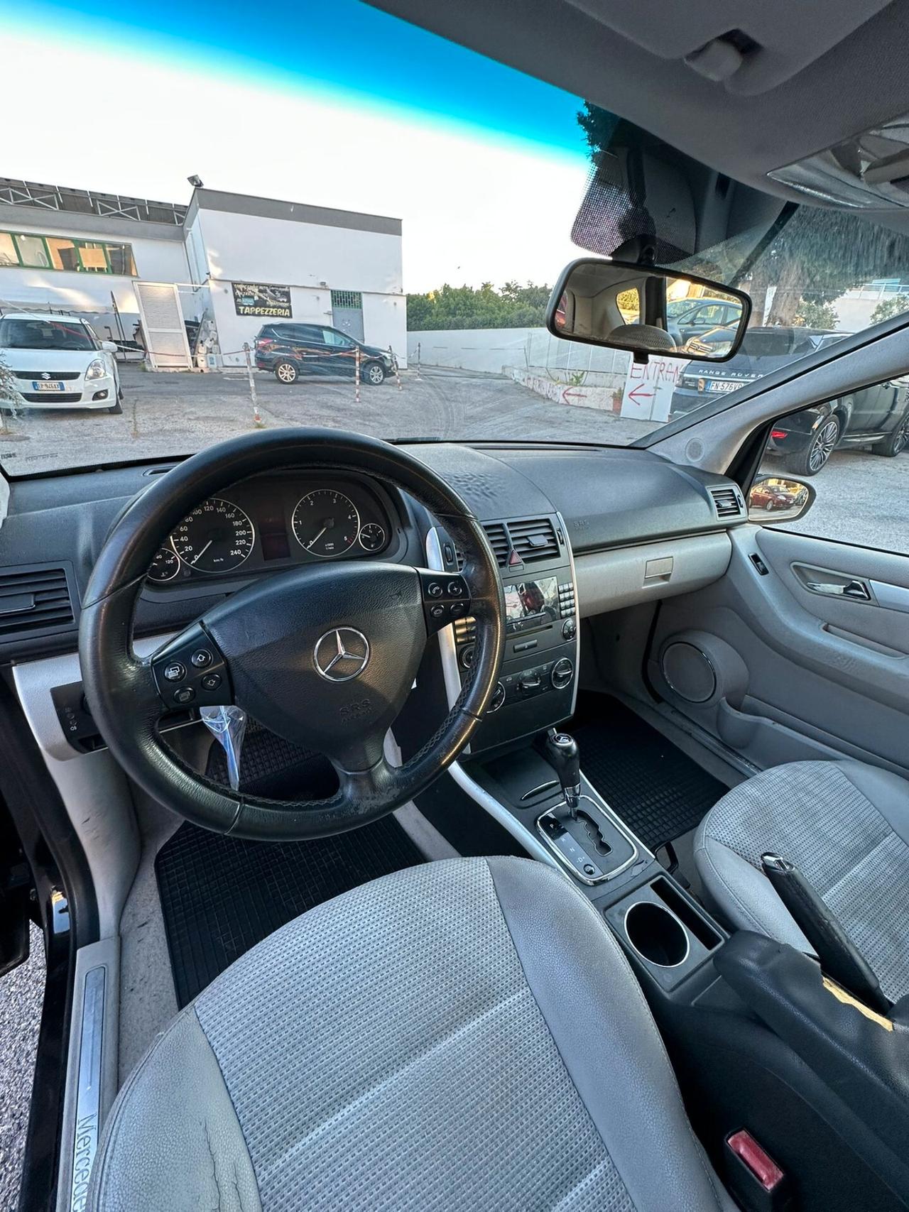 mercedes benz A 180 avantgarde