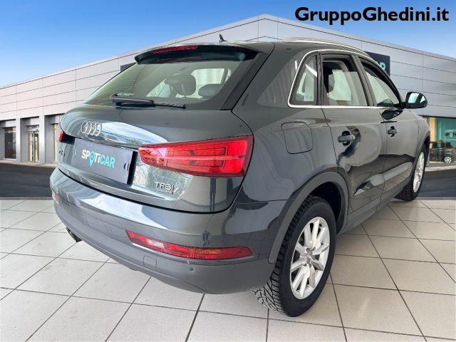 AUDI Q3 2.0 TFSI 180 CV quattro S tronic Business