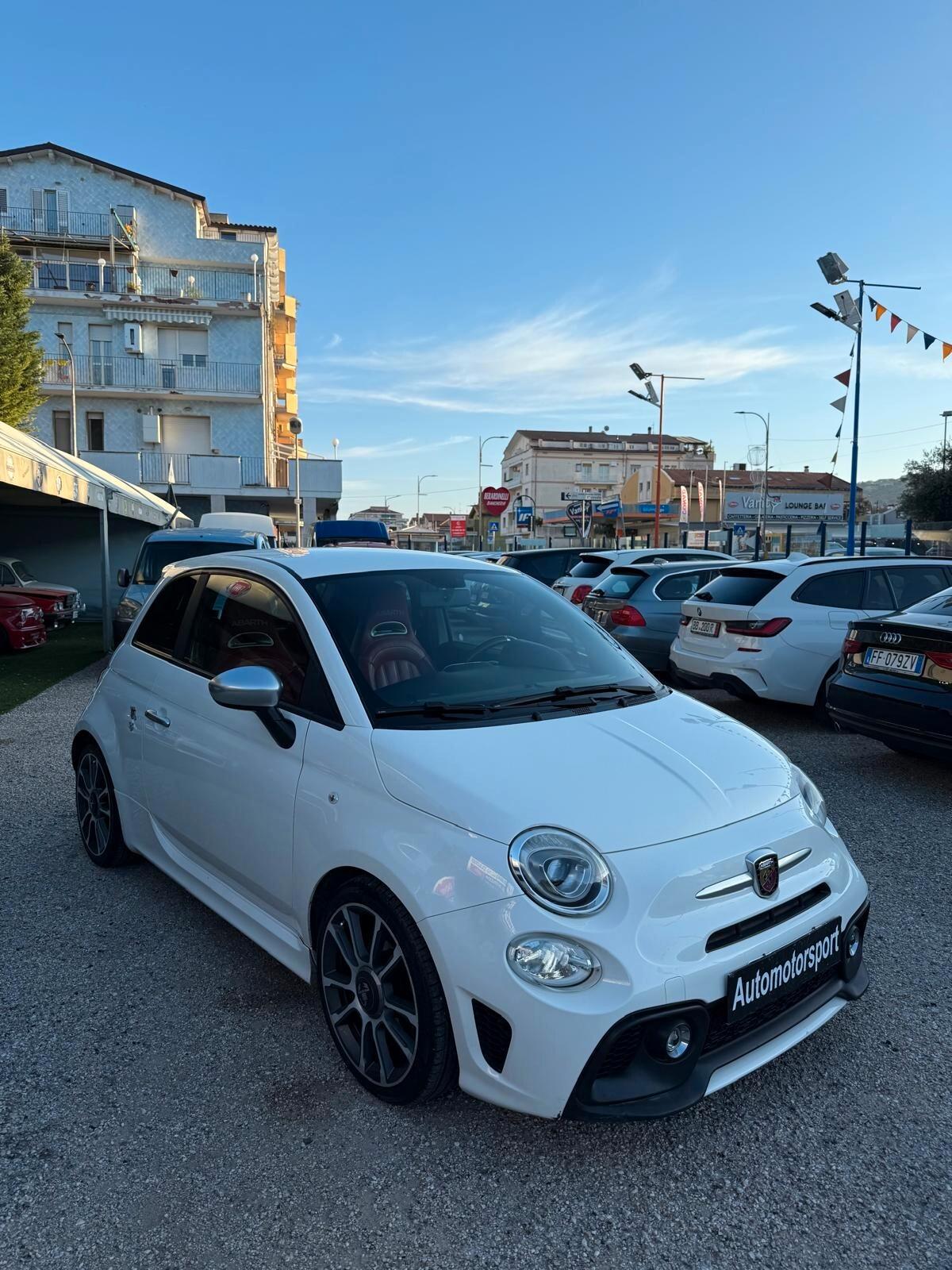 Abarth 595 1.4 Turbo T-Jet 165 CV Turismo