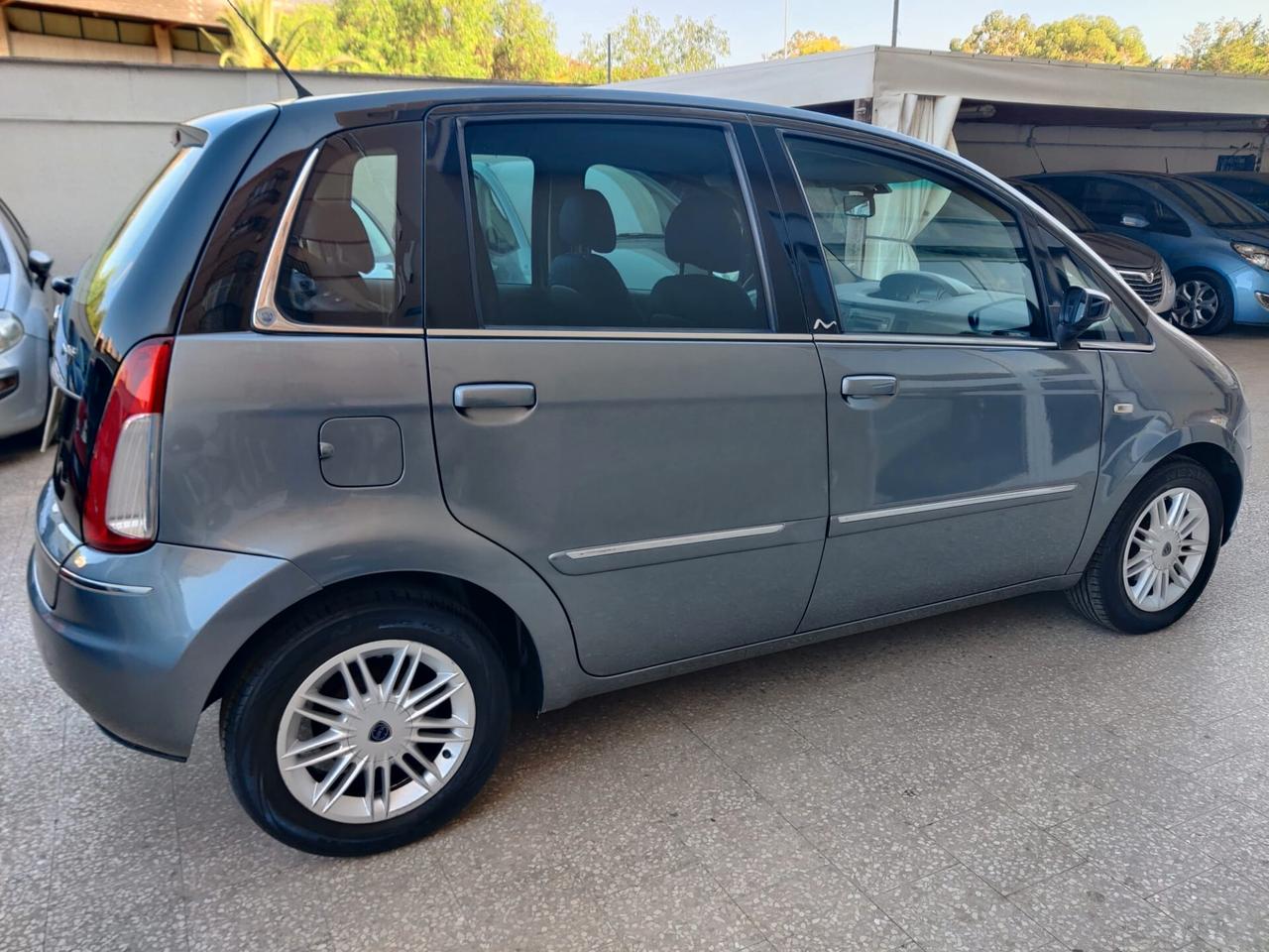 Lancia MUSA 1.3 Multijet Euro 4 bicolore