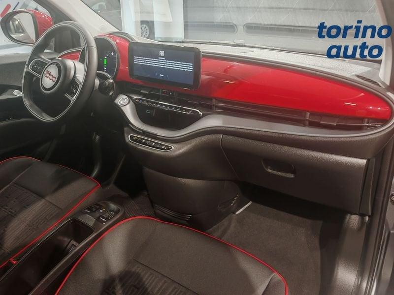 FIAT 500 Red Berlina