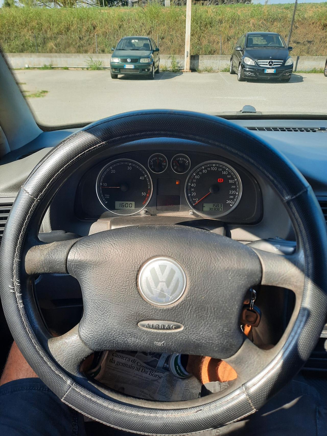 Volkswagen Passat 1.9 TDI/101 CV Var. Business
