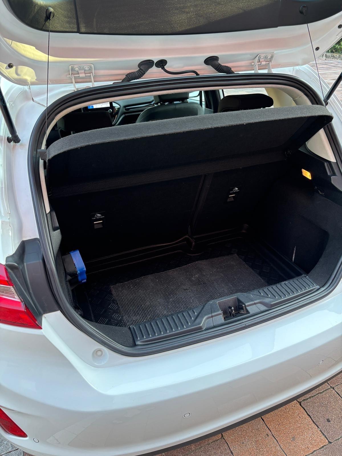 Ford Fiesta 1.1 5 porte Plus