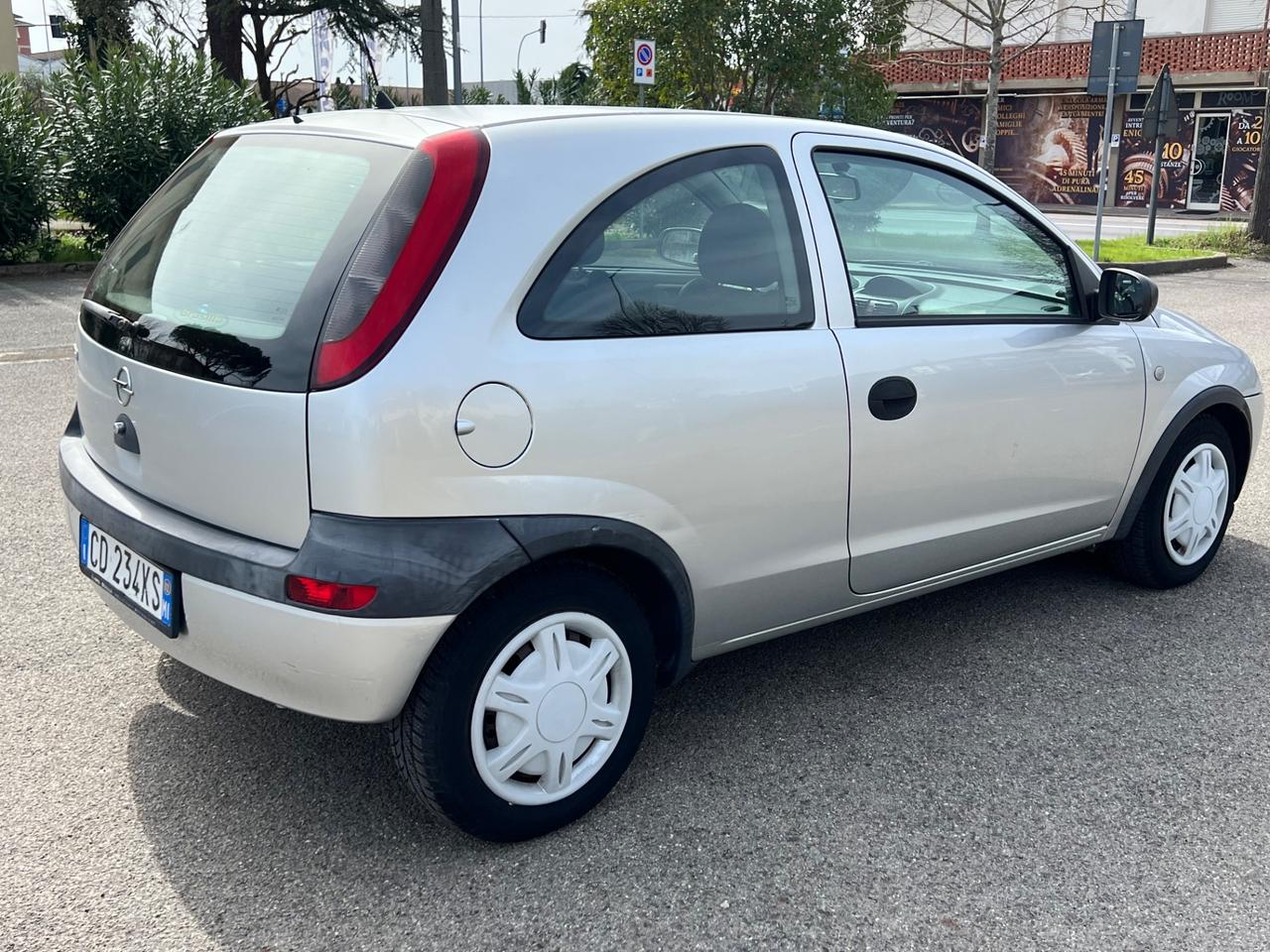 Opel Corsa 1.0i 12V cat 3 porte Club